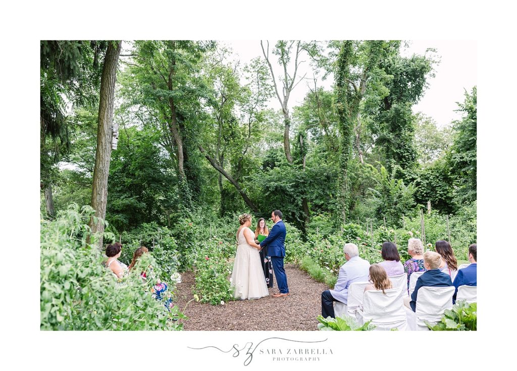 wedding ceremony in backyard in East Greenwich RI with Sara Zarrella Photography