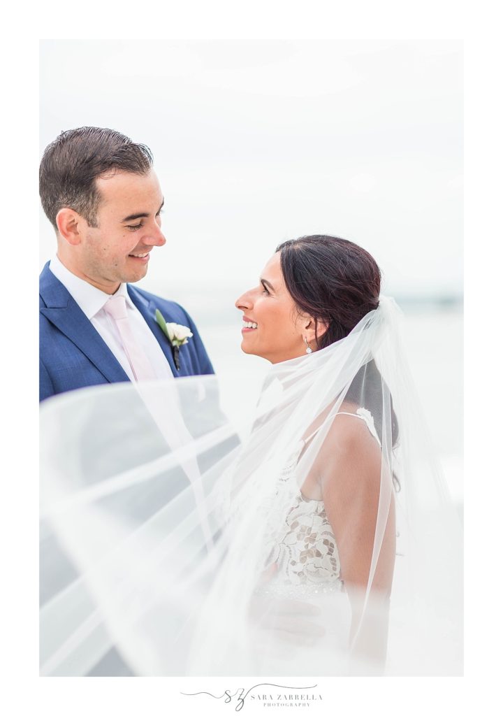 wedding portraits in veil with Sara Zarrella Photography