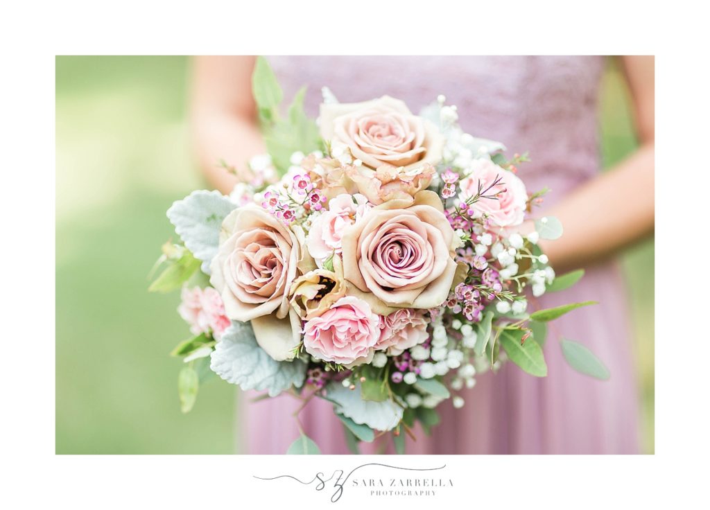 pink rose bouquet photographed by Sara Zarrella Photography