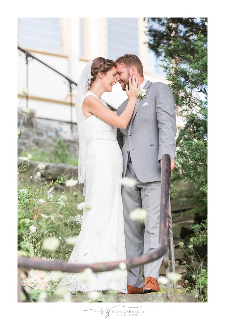 Rhode Island wedding photos by Sara Zarrella Photography