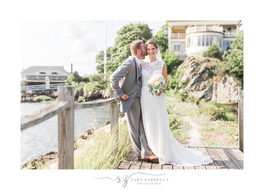 photo novelist Sara Zarrella Photography photographs Rhode Island wedding day