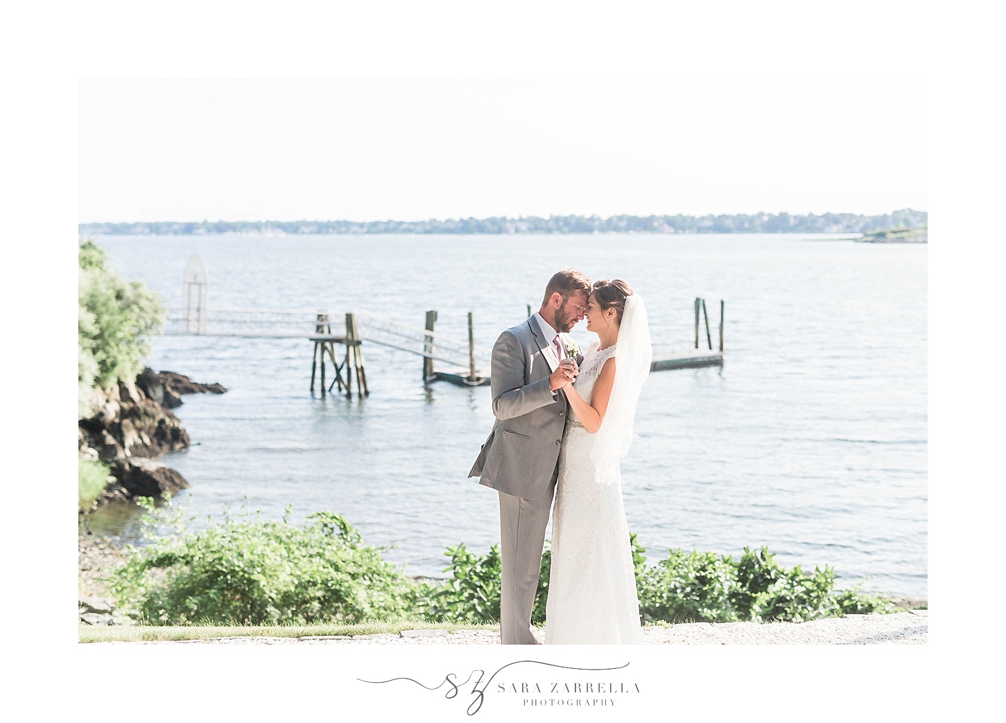 waterfront wedding portraits in Rhode Island with Sara Zarrella Photography