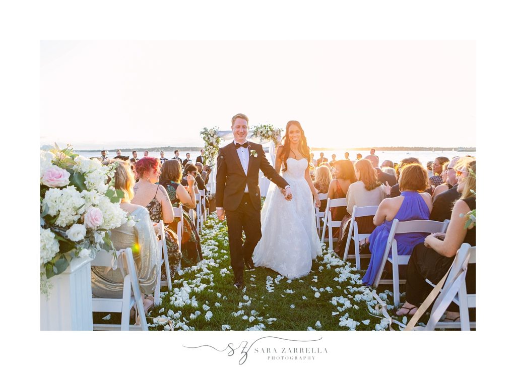 sunset wedding ceremony photographed by Sara Zarrella Photography
