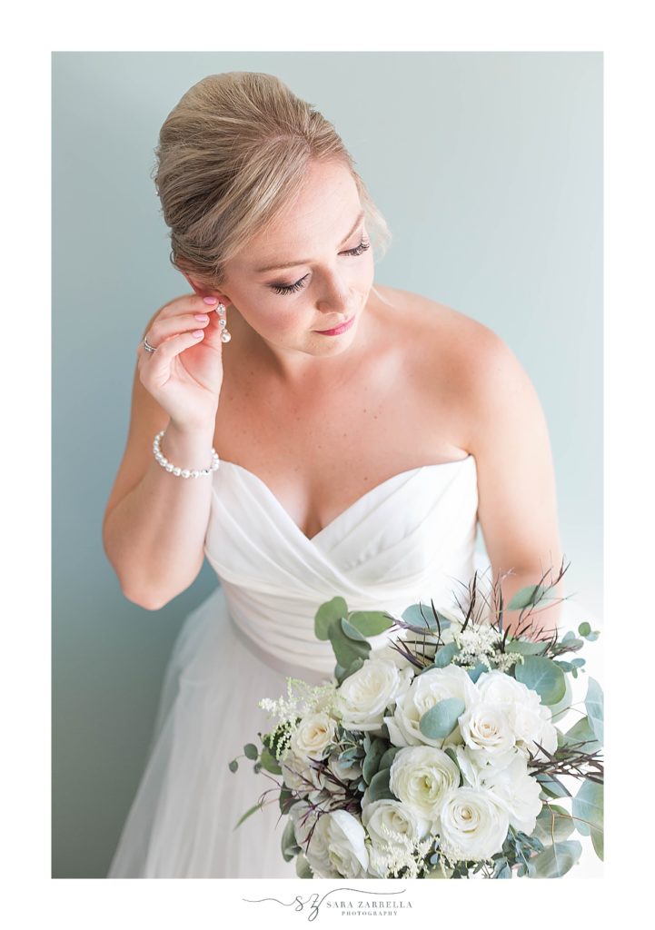 classic bridal prep portrait by Sara Zarrella Photography