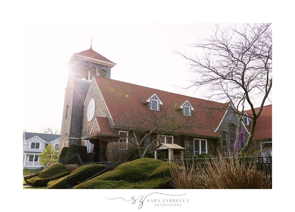 romantic winter wedding at RI chapel photographed by Sara Zarrella Photography