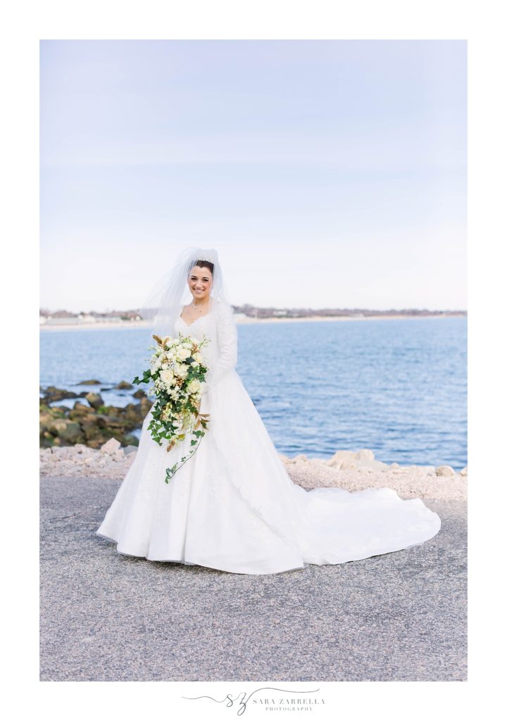 Rhode Island bridal portrait by Sara Zarrella Photography