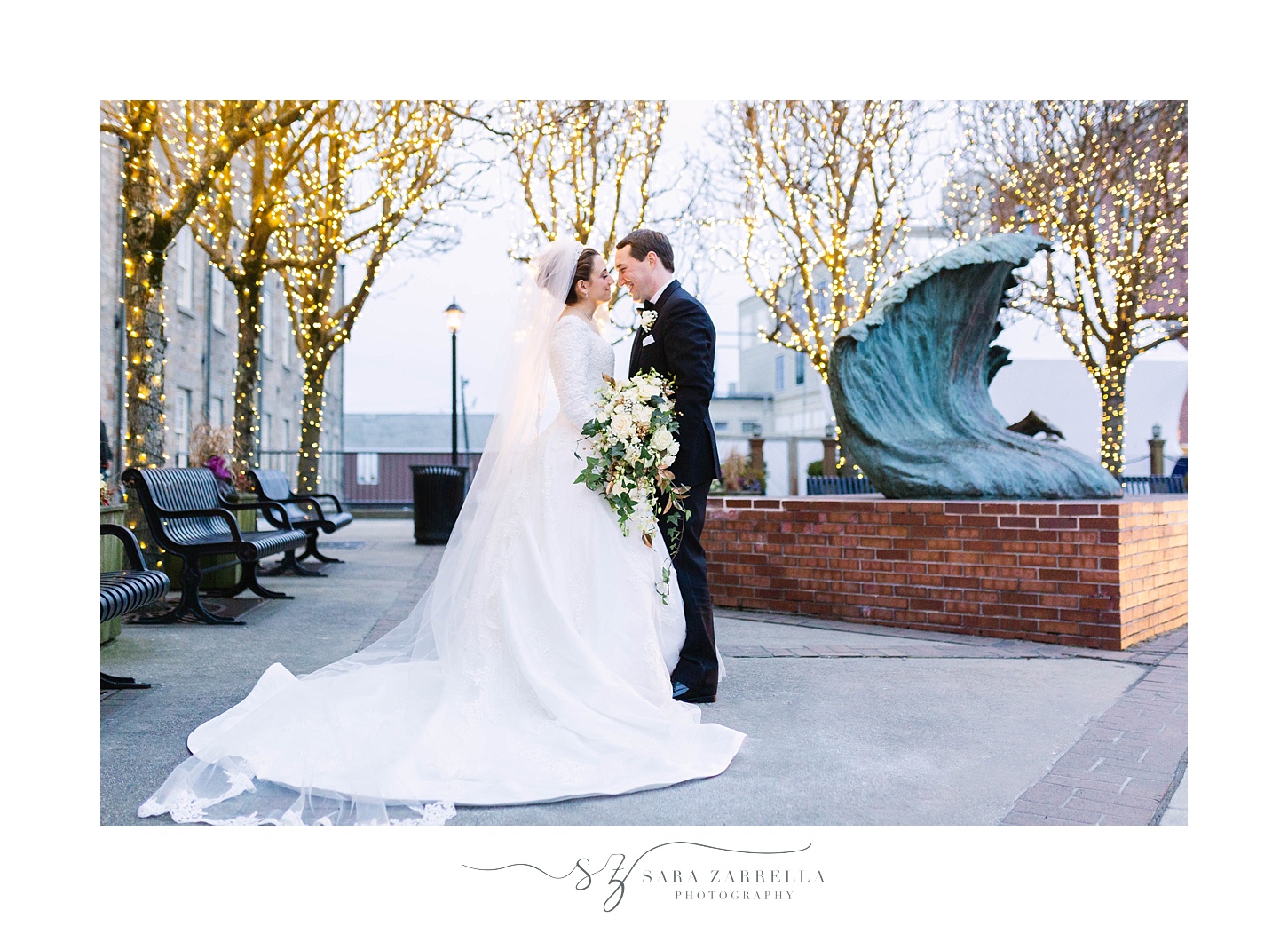 winter wedding photographed by Sara Zarrella Photography