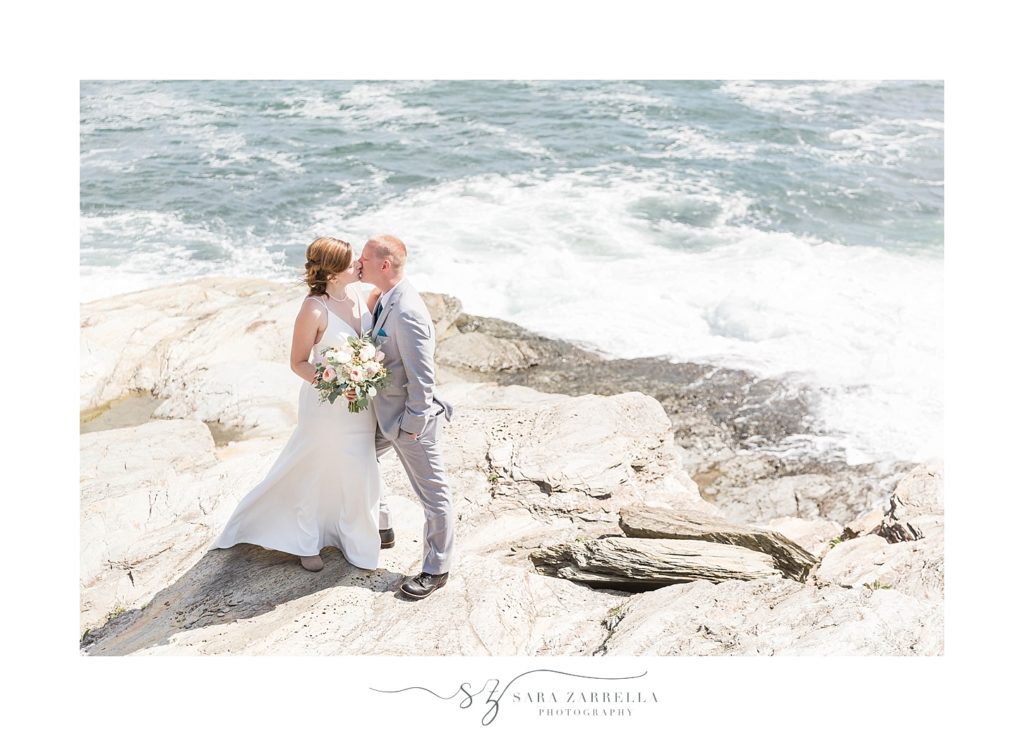 romantic wedding portraits at Brenton Point by Sara Zarrella Photography