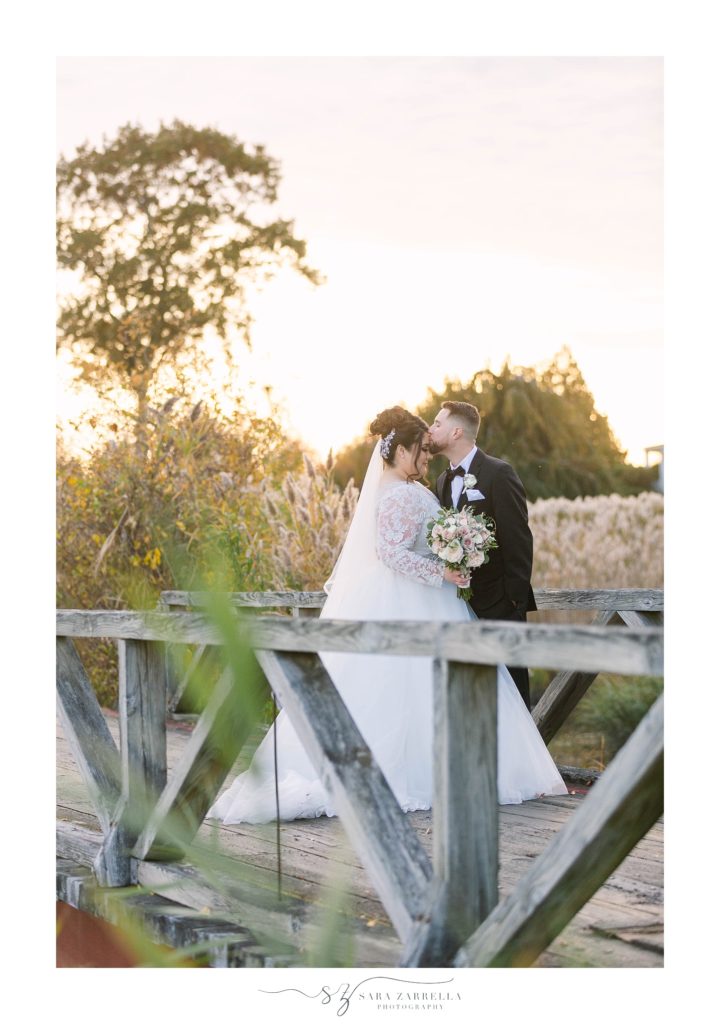 sunset wedding photos in Rhode Island with Sara Zarrella Photography