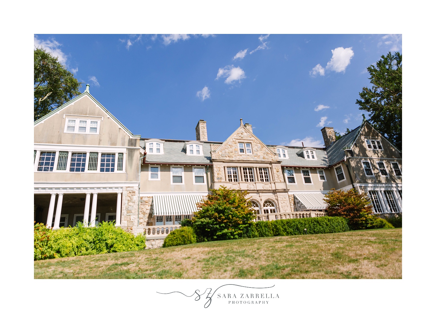 Blithewold Mansion Wedding photographed by RI wedding photographer Sara Zarrella Photography