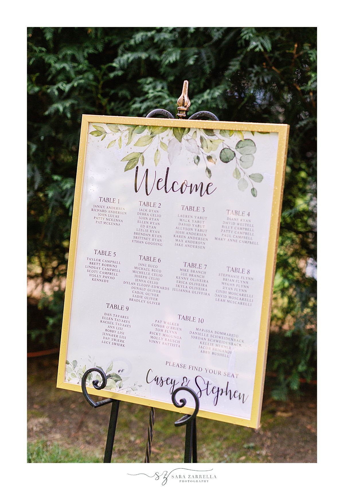 seating chart for romantic lakeside wedding reception