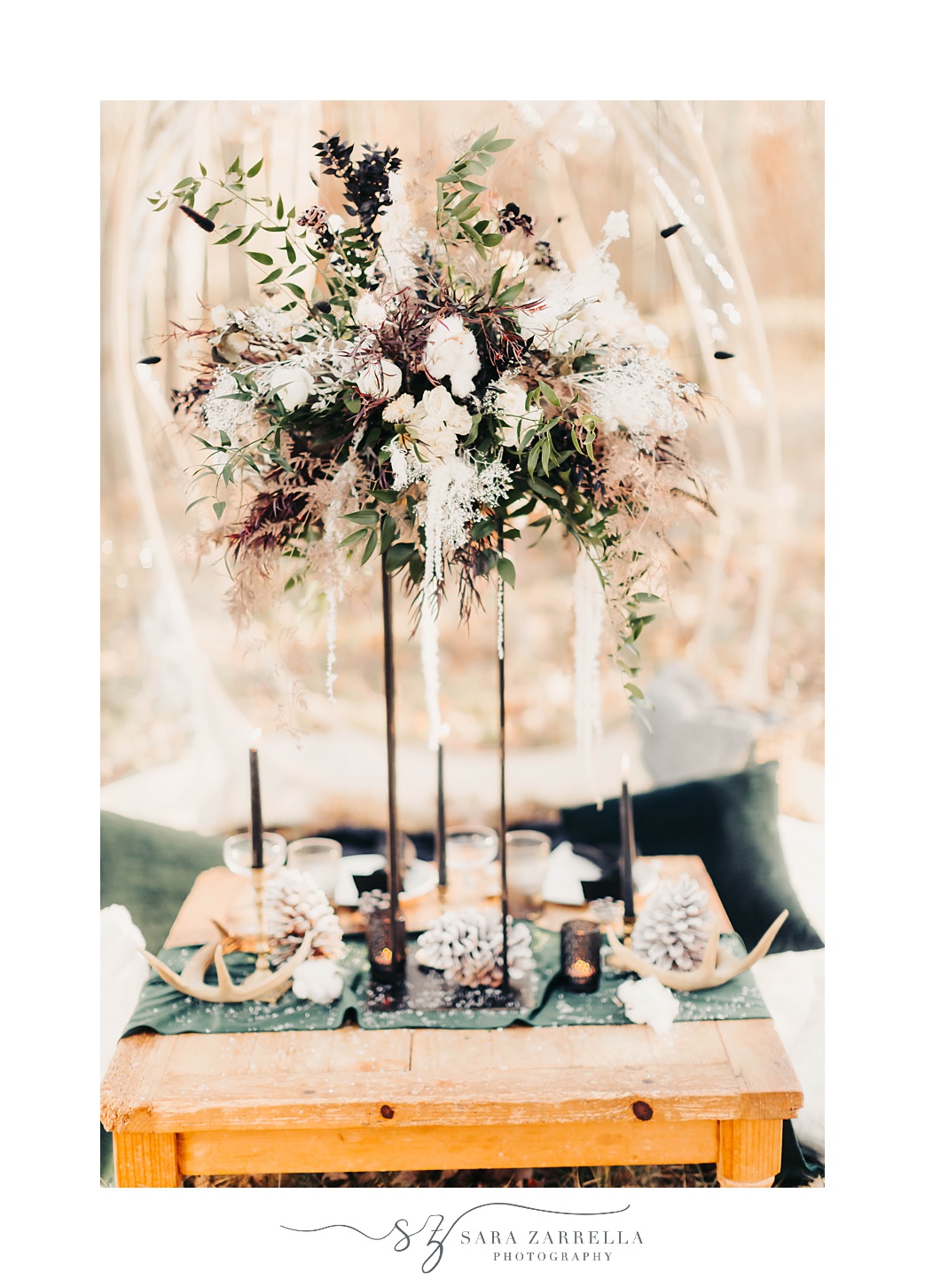 tall floral centerpieces with gold and white details 