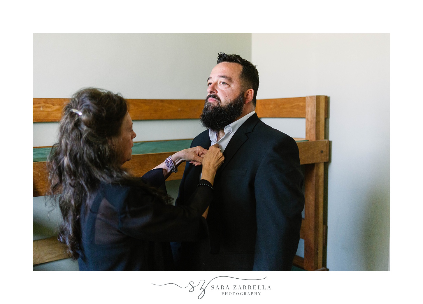 groom prepares for Fort Adams wedding