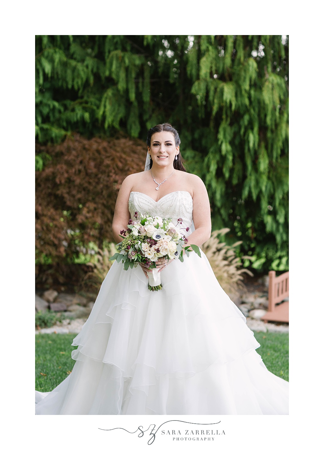 classic bridal portrait at Kirkbrae Country Club