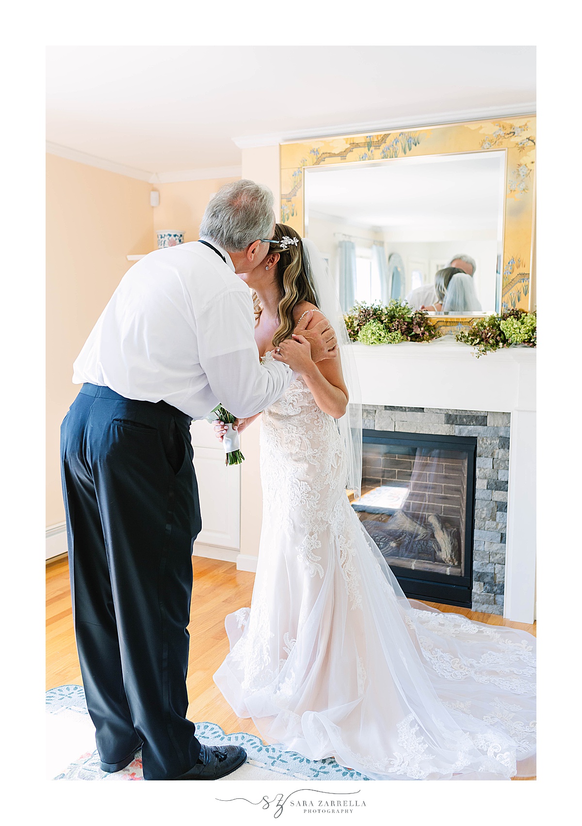 bride's first look with dad before Newport RI wedding