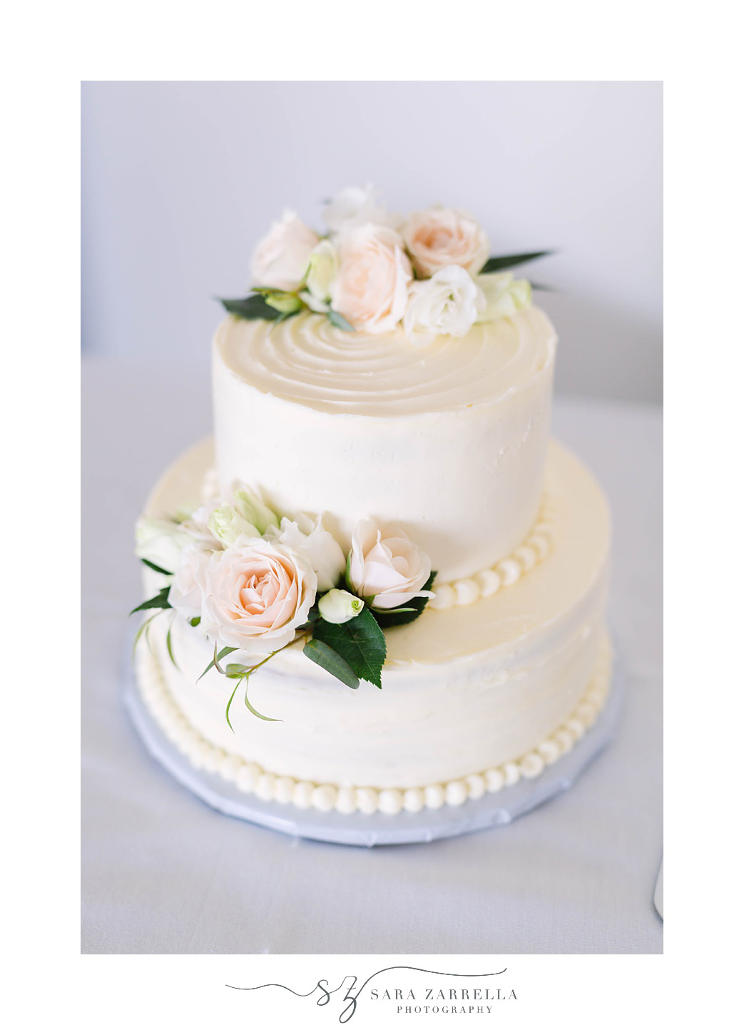 tiered wedding cake for RI wedding day