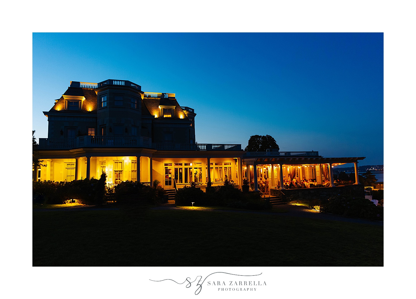 nighttime picture of the Chanler at Cliff Walk 