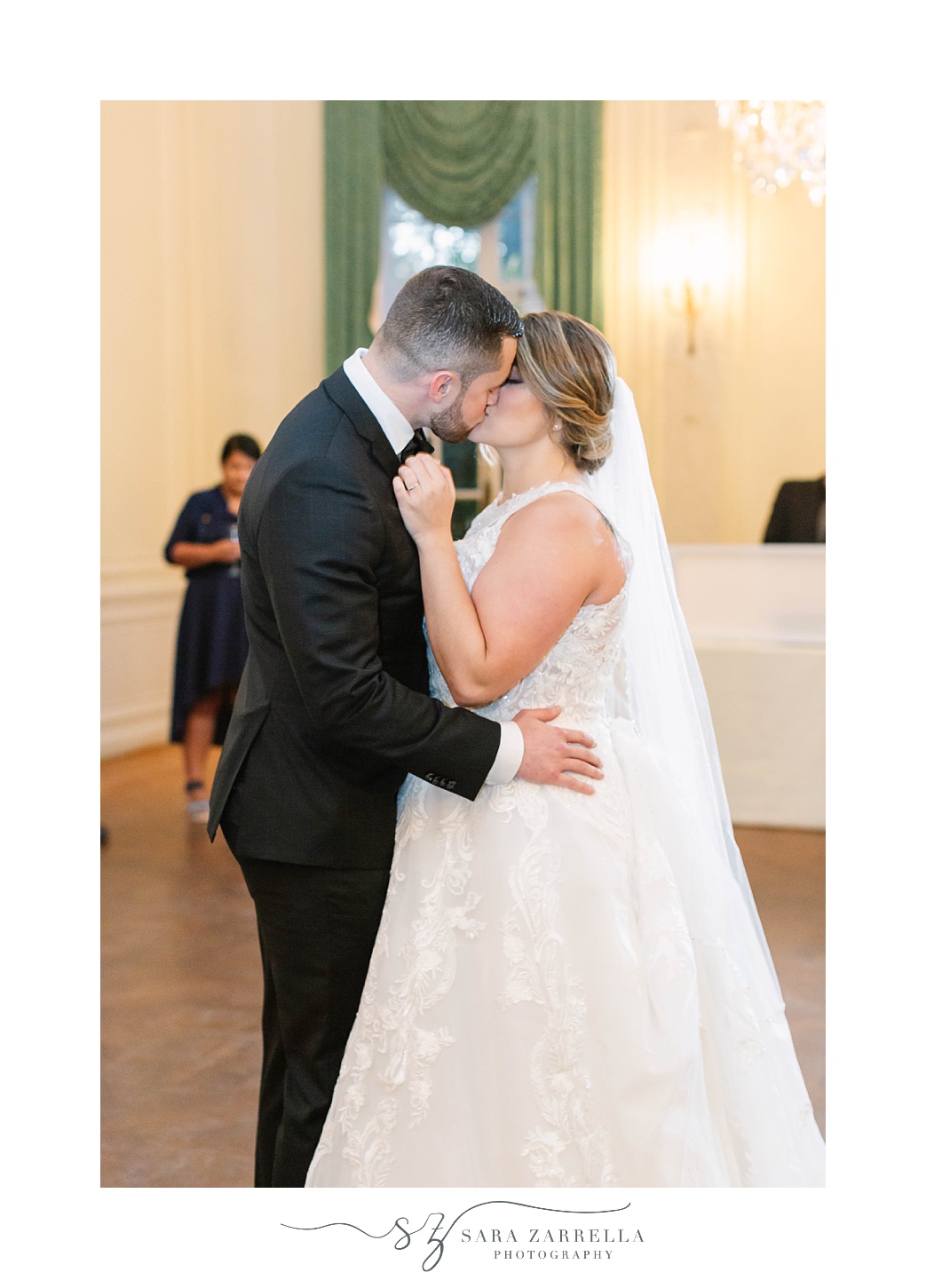 newlyweds kiss during first dance at Glen Manor House