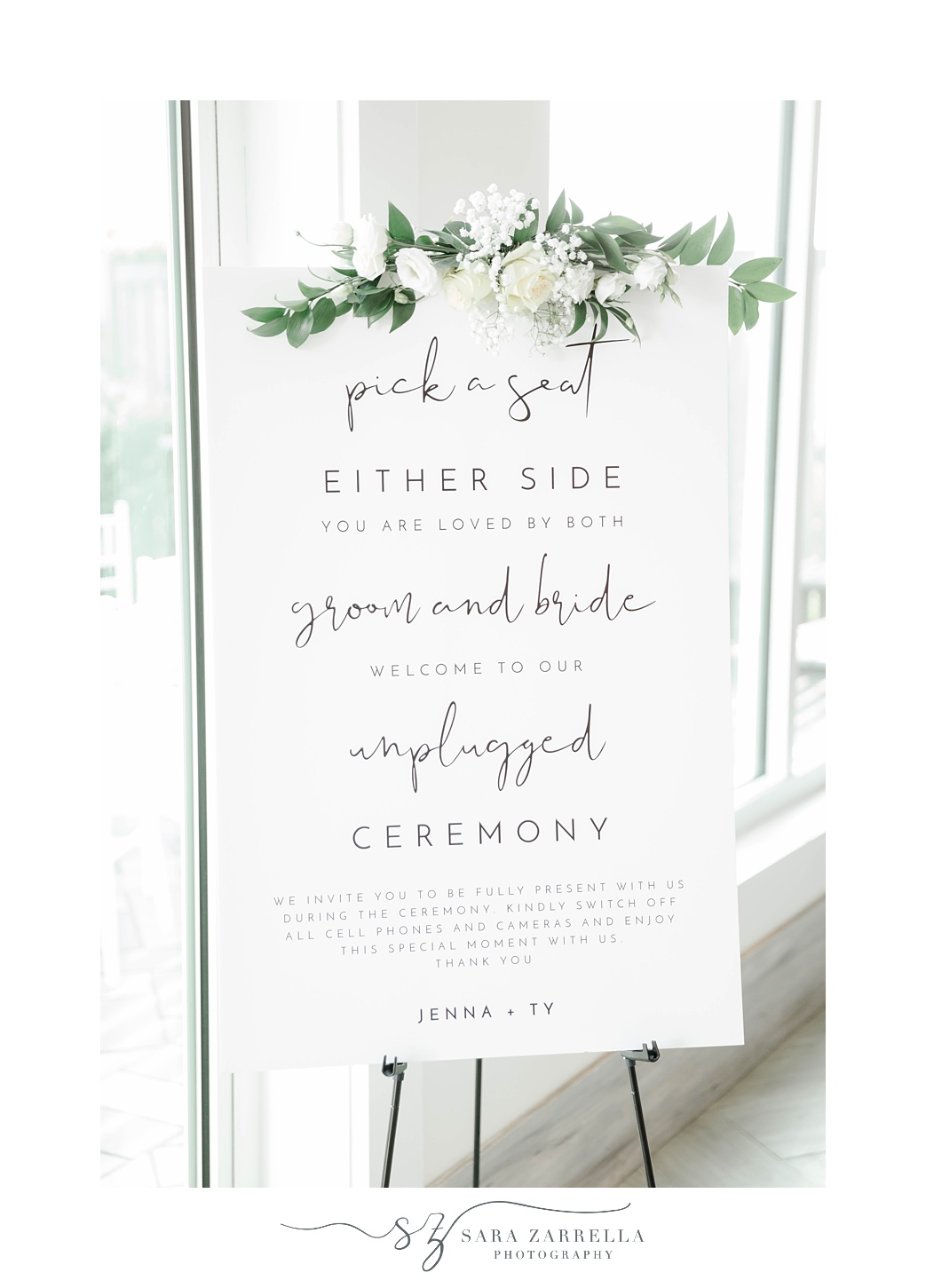 welcome sign for Newport Beach House wedding ceremony