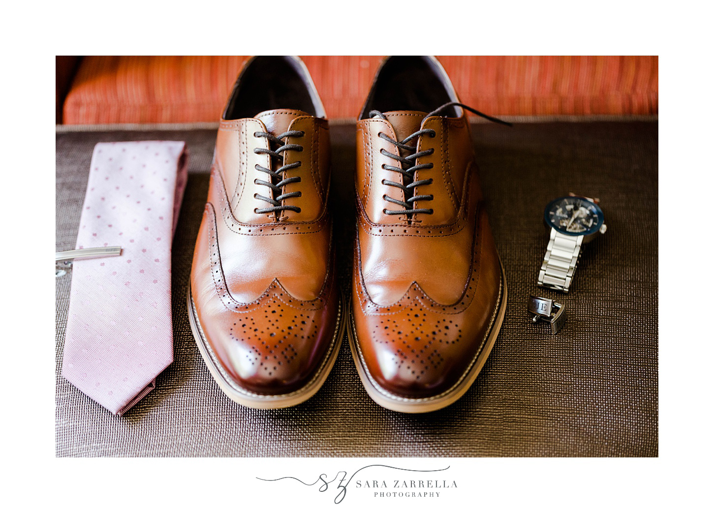 groom's brown shoes and pink tie for spring wedding in Rhode Island