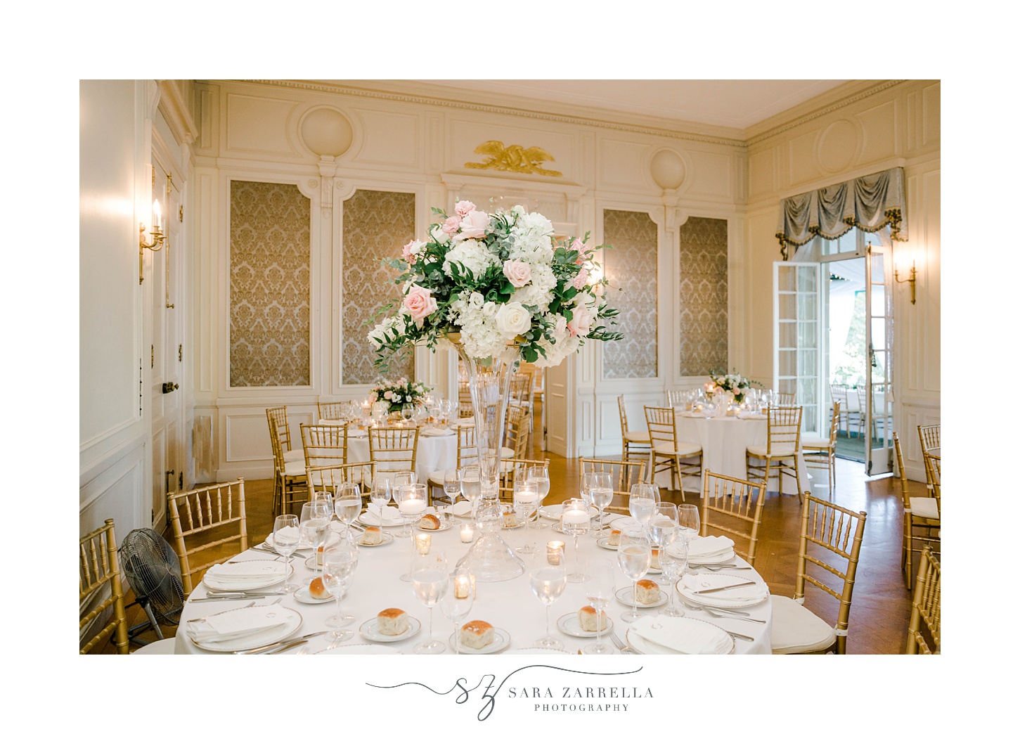 Glen Manor House wedding reception with gold and white details 