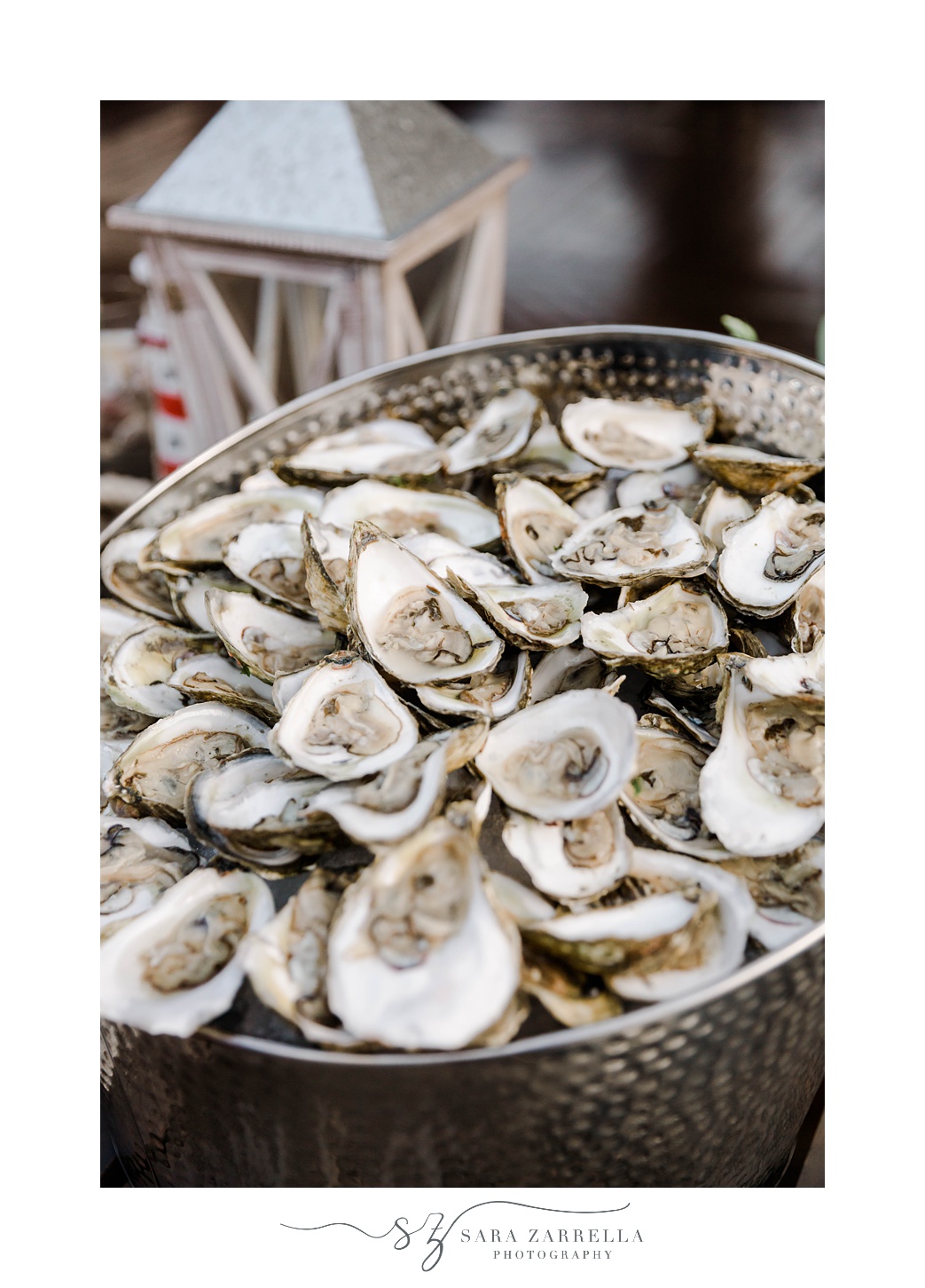 oysters on tray for Rhode Island wedding reception 