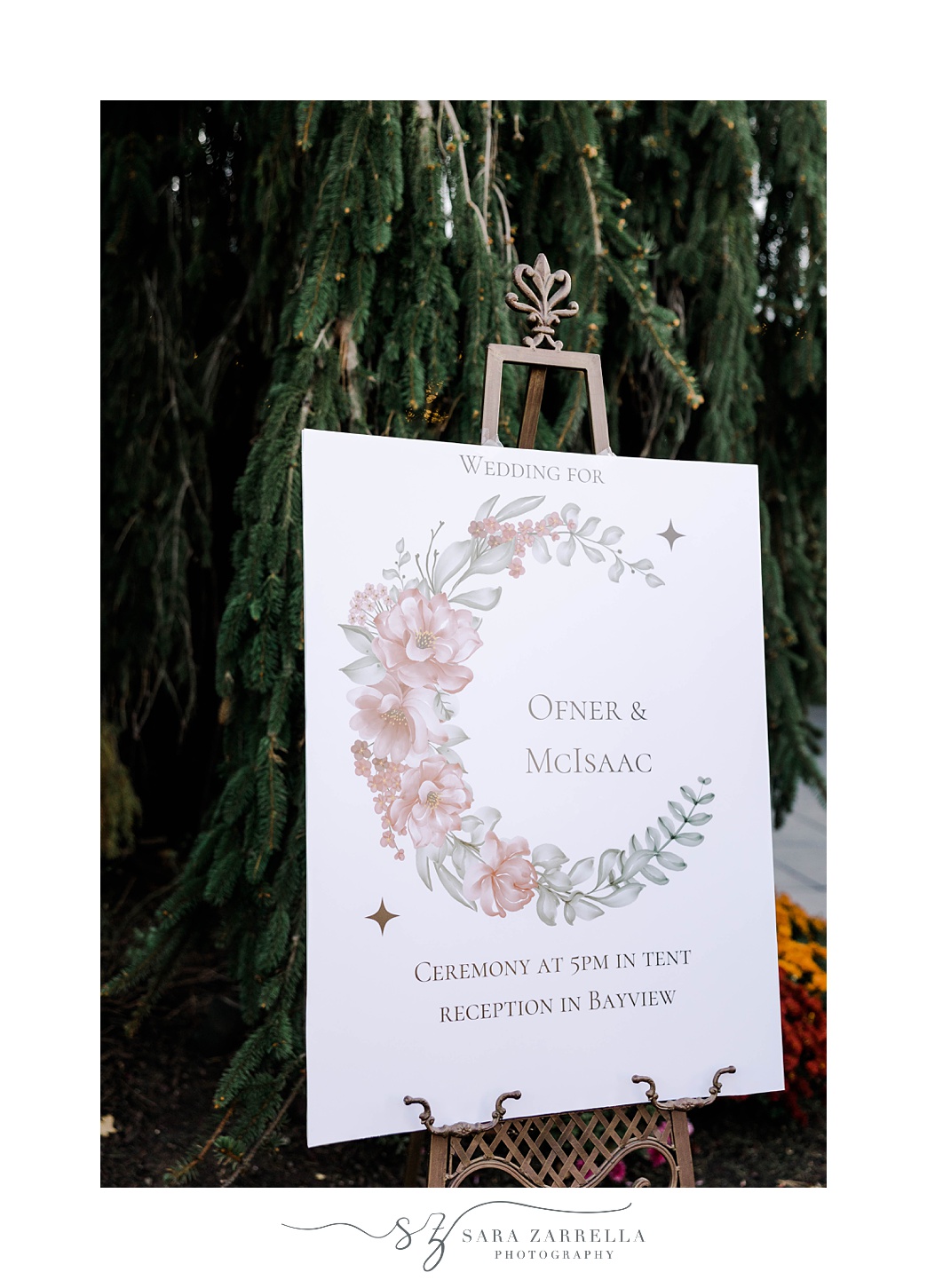 welcome sign for fall wedding ceremony at Quidnessett Country Club