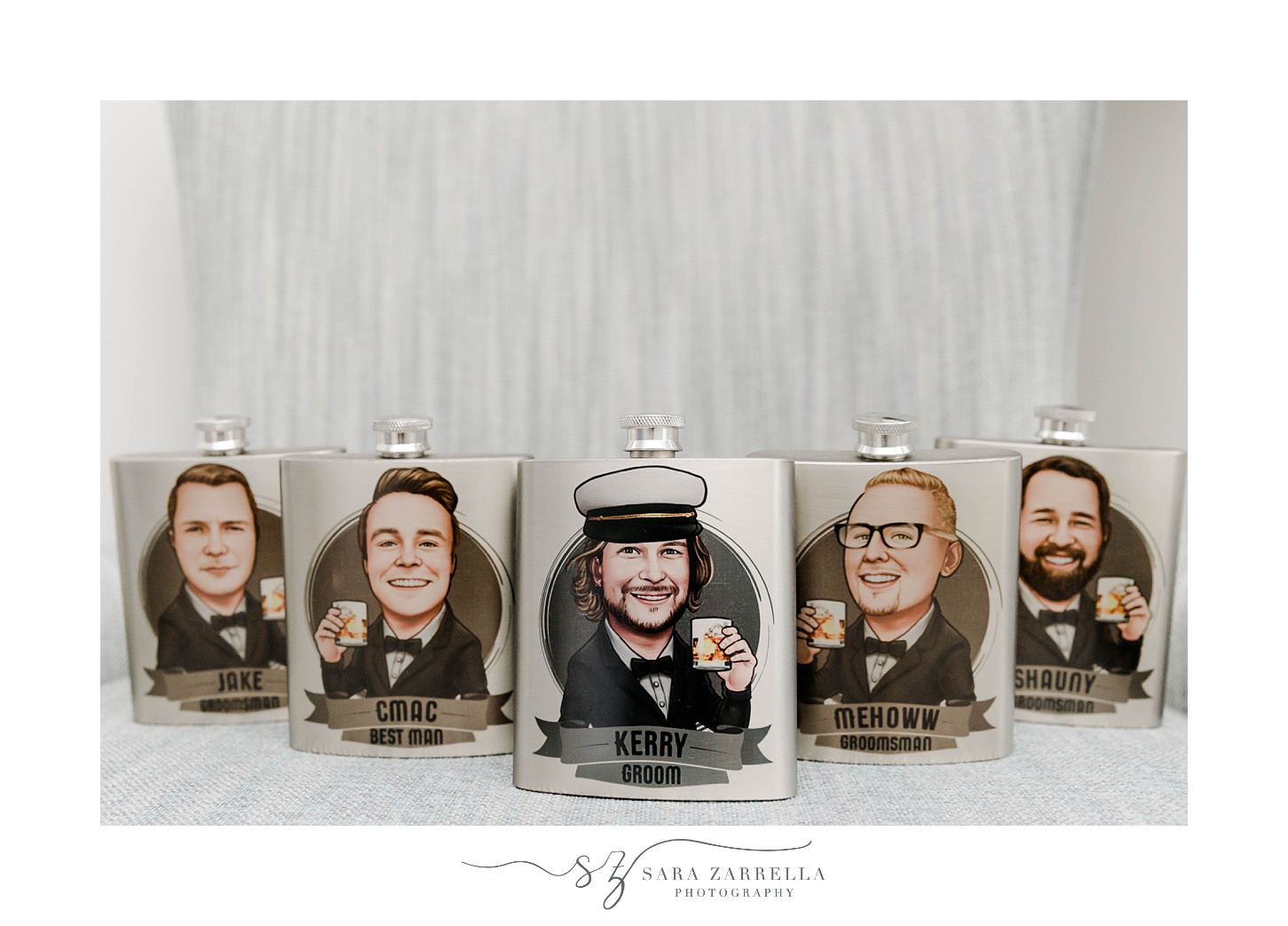 custom flasks for groomsmen with artwork 
