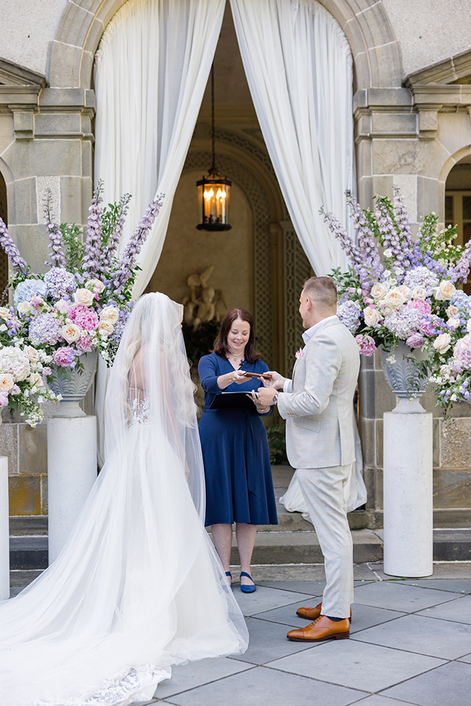 How to Perfectly Tailor Your Wedding Ceremony: an Interview with Kathy Vass of Ever After Ceremonies on Wedding Secrets Unveiled! Podcast