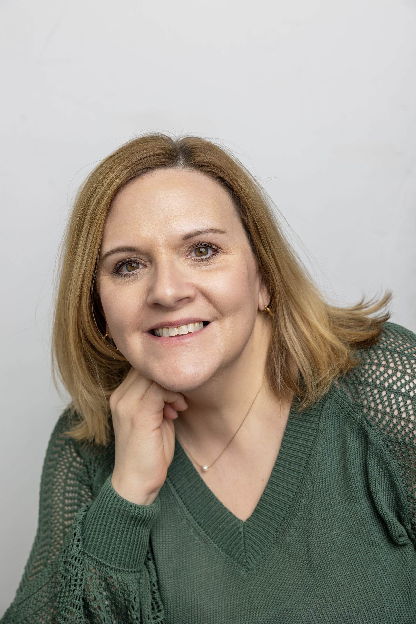 Tips for being the Mother of the Bride shared by Tracy Hill during an interview on Wedding Secrets Unveiled! Podcast